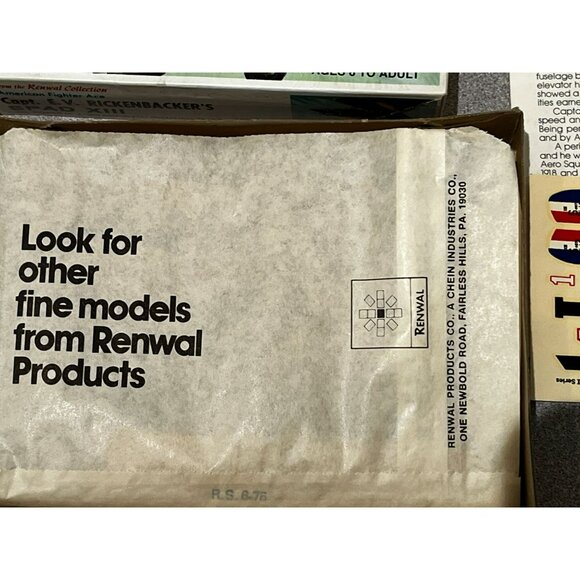 Renwal 1/72 Model Kit Capt. E.V. RICKENBACKER's SPAD XIII Plane NO. 261 - Picture 8 of 10